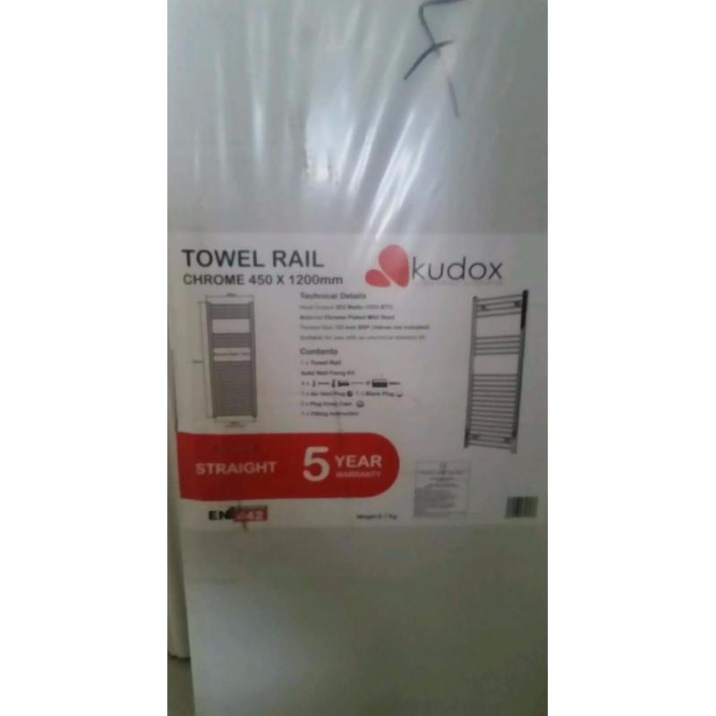 KUDOX TOWEL Rail 600 X 1800MM STRAIGHT CHROME