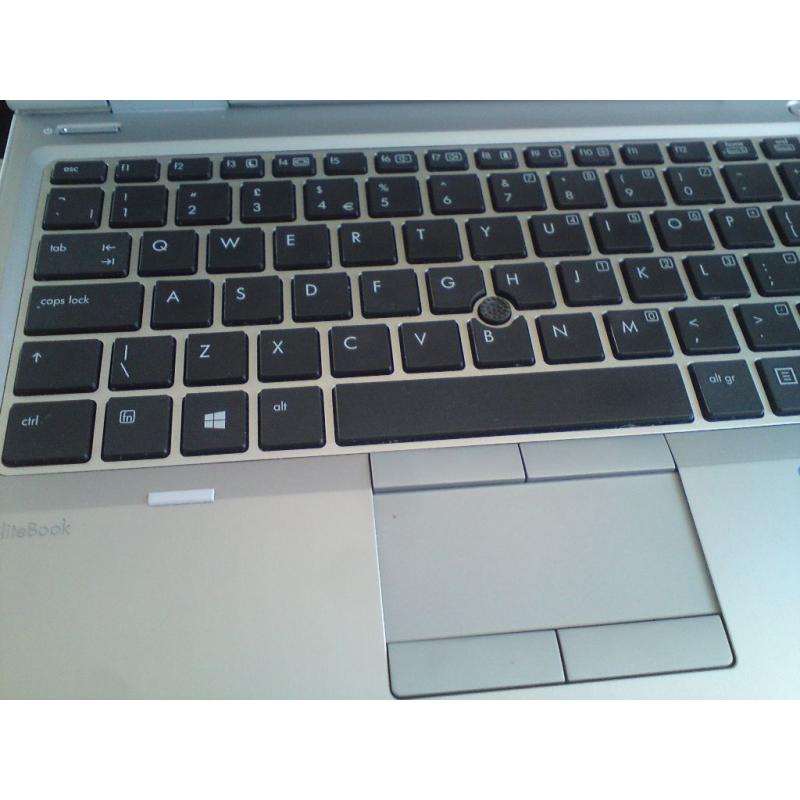 Superb HP Elitebook 2560p i7 2.7Ghz / 3.4Ghz 2620M 500GB SSHD 4GB / 8GB Metal Laptop Windows 10