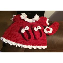 Hand crochet baby outfits 0-3m. 3-6 m