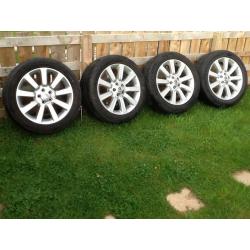 Range Rover alloys 20" with VW badges, spigots & bolts to fit a VW T5