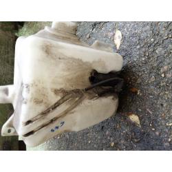 renault espace washer bottle and pump