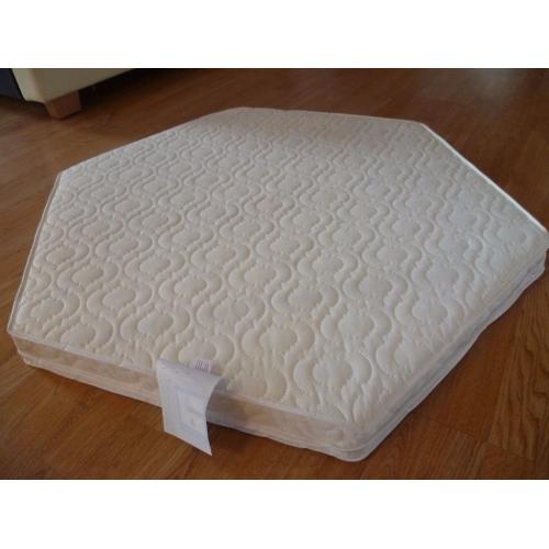 Baby / Kid's / Children's Hexagonal Soft Mattress (FREE LOCAL DELIVERY!!!)