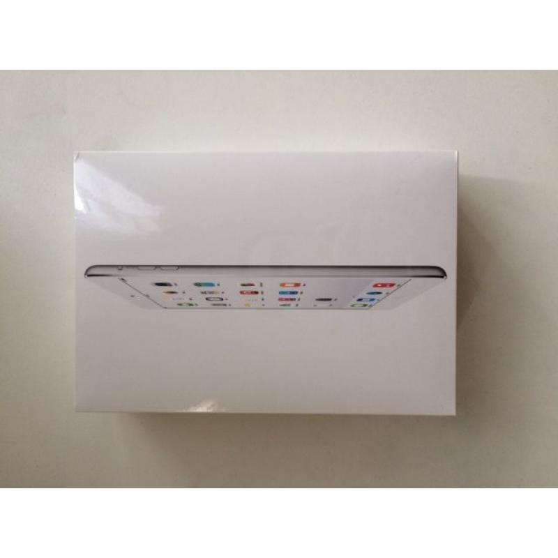 iPad mini. 16Gb. White. New. Unopened