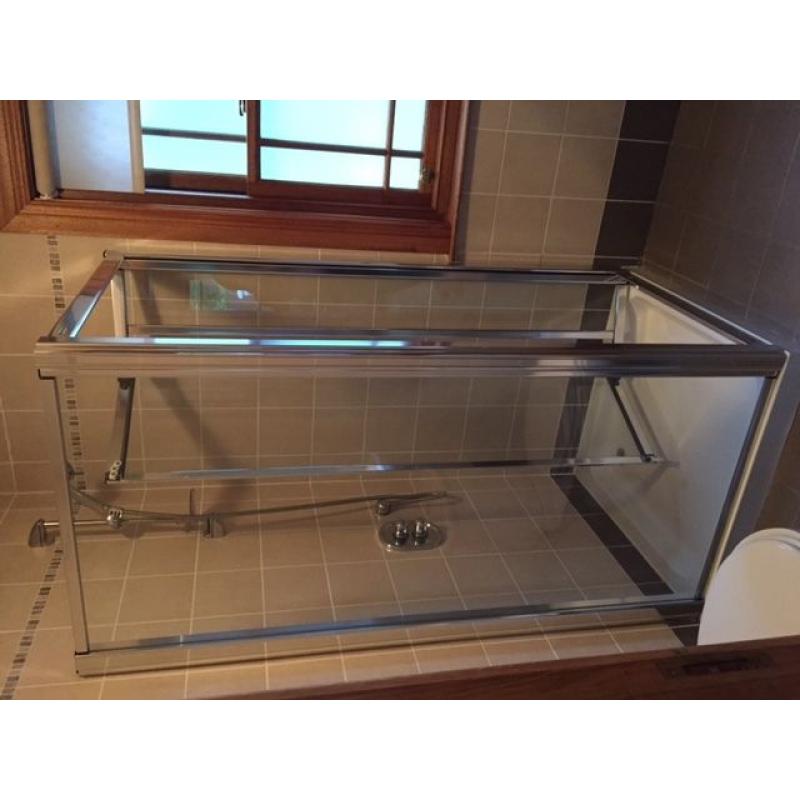 Shower with cubicle doors - perfect condition