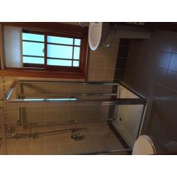 Shower with cubicle doors - perfect condition