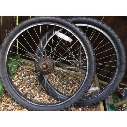 24 " mountain bike wheels and tyre