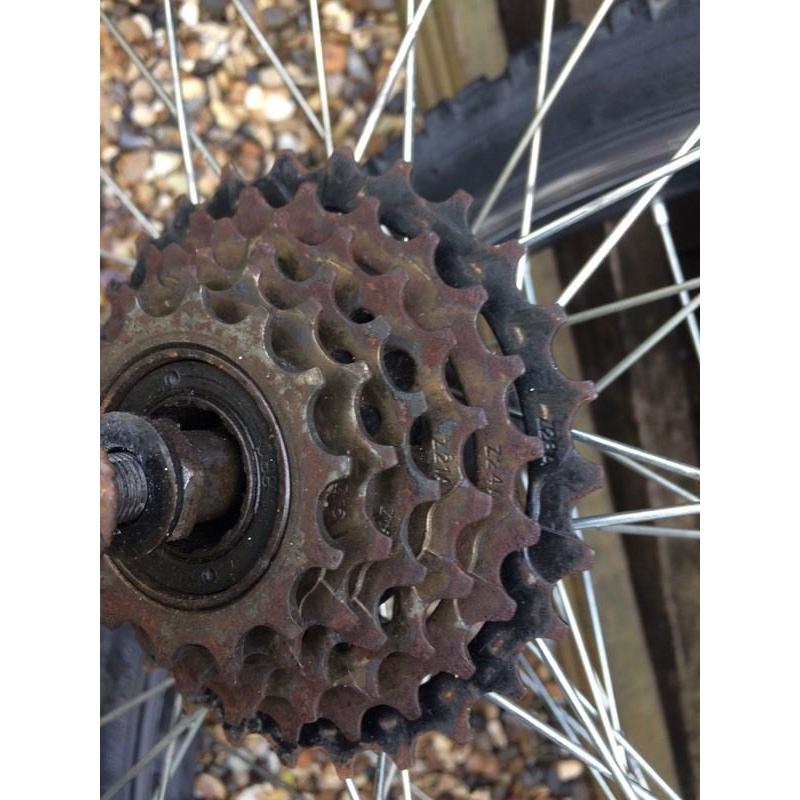24 " mountain bike wheels and tyre