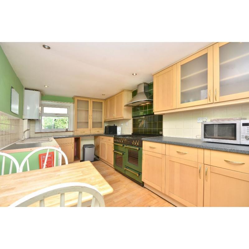 Great Value Student Accommodation? With Free WiFi & All Bills Included?? Near University