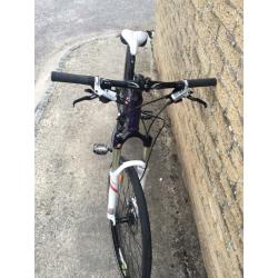 Giant Arête1. Very good spec. Great condition.