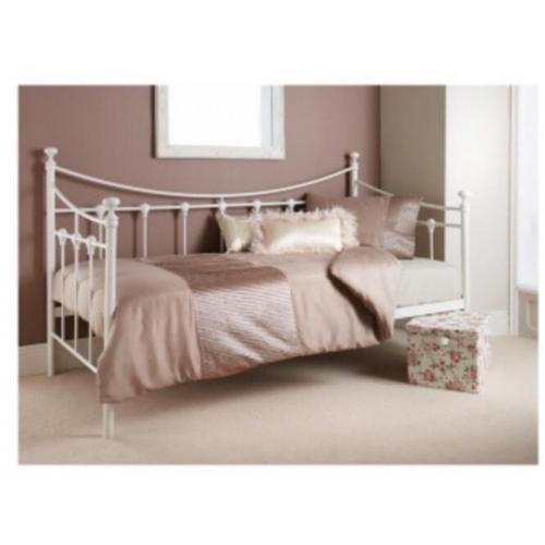 Bordeaux day bed