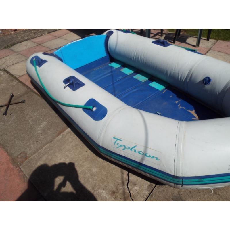 2 man dingy with oars