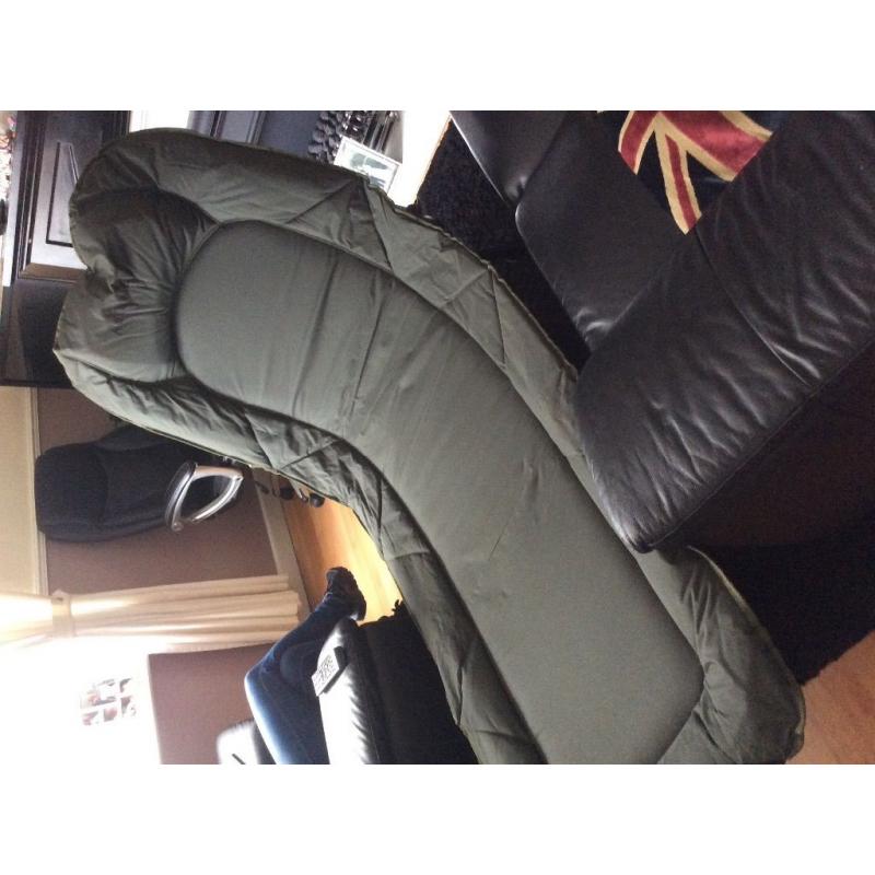 6 leg carp fishing bed/chair