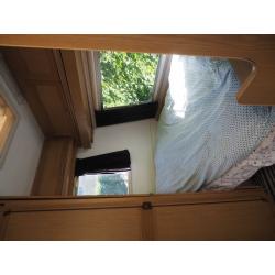 4 BIRTH TOURING CARAVAN SWIFT CHALLENGER 450 SE WITH LARGE AWNING AND EXTRAS