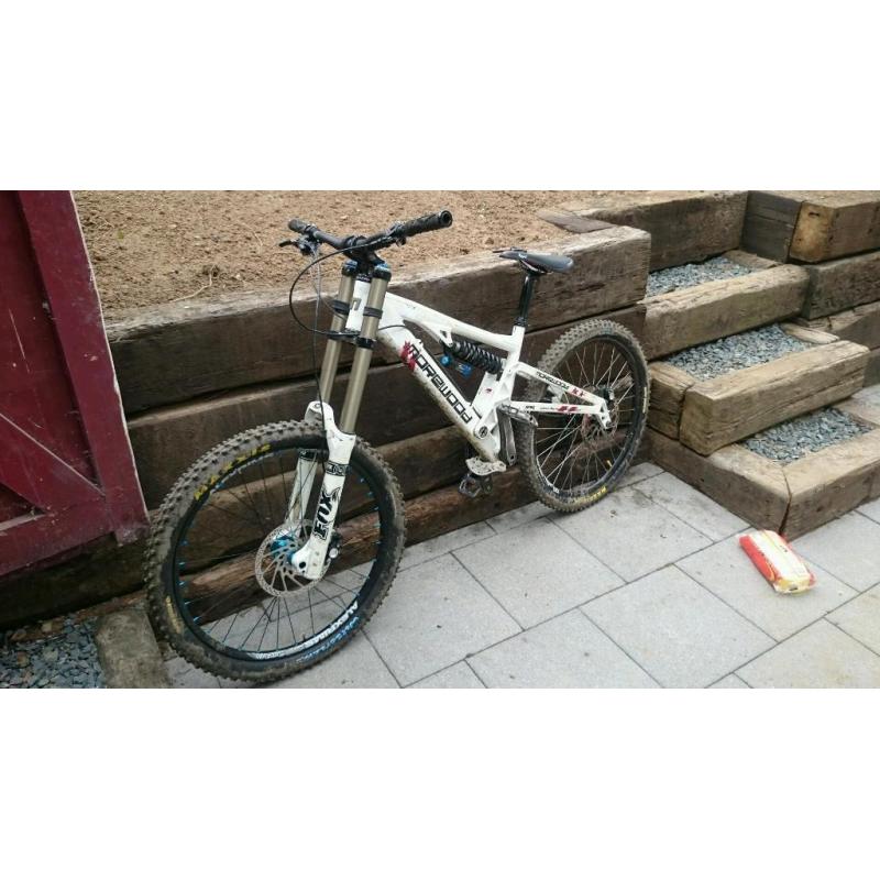 2010 morewood dh bike