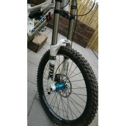 2010 morewood dh bike