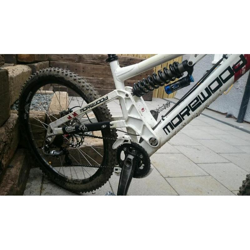2010 morewood dh bike