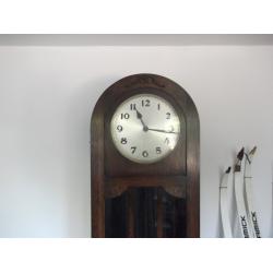 AN OAK ART DECO LONGCASE GRANDFATHER CLOCK