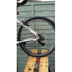Carrera Valour Men's Mountain Bike Frame 18" wheels 26"