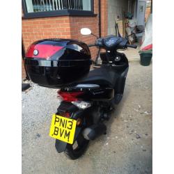 Black Honda Vision 50 / 50cc Moped / 2013