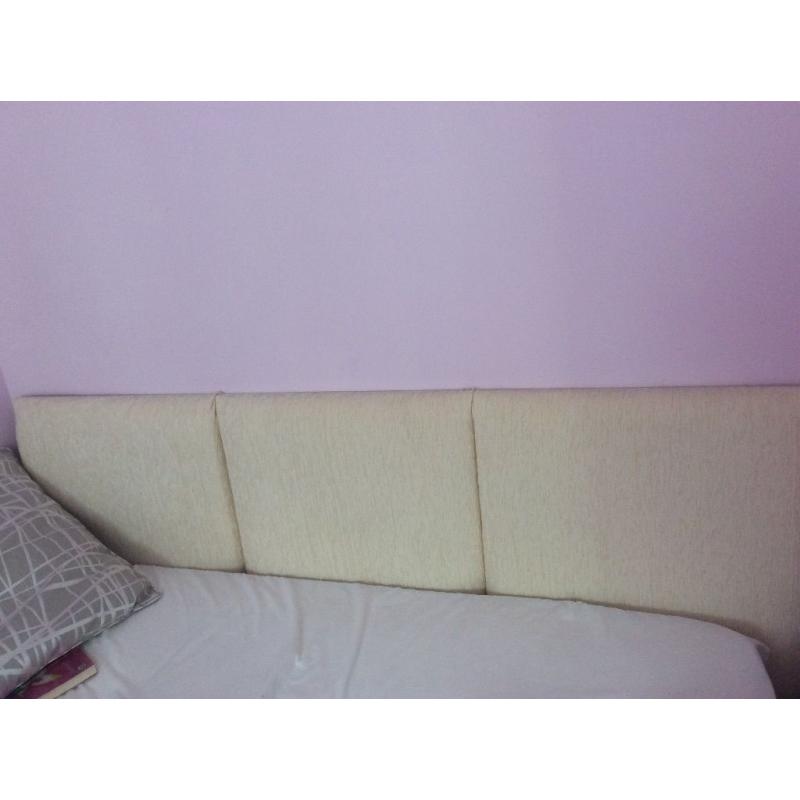 Divan double bed including Silentnight Ortho mattress and cushioned headboard