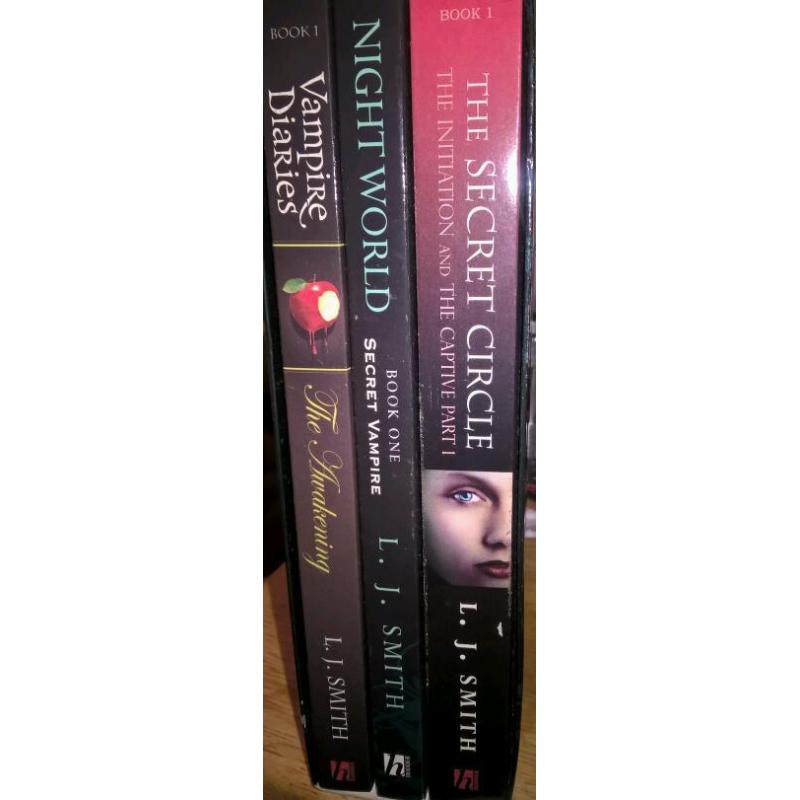 L.J Smith Ultimate boxset