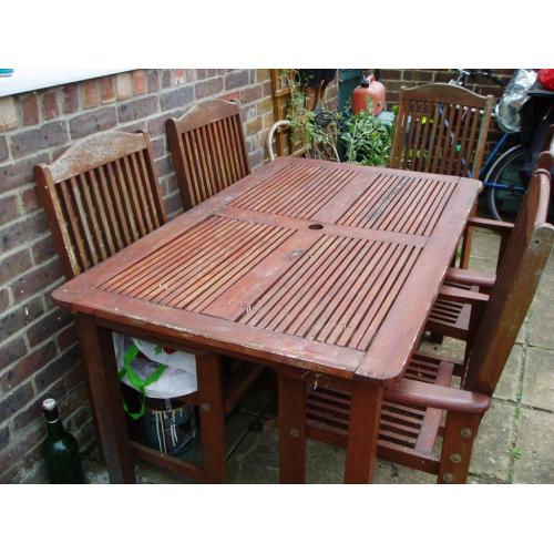 6 seater garden table and chairs