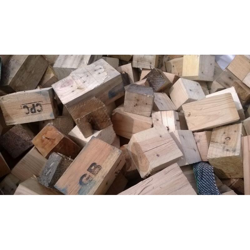 BULK BAG OF PALLET BLOCKS