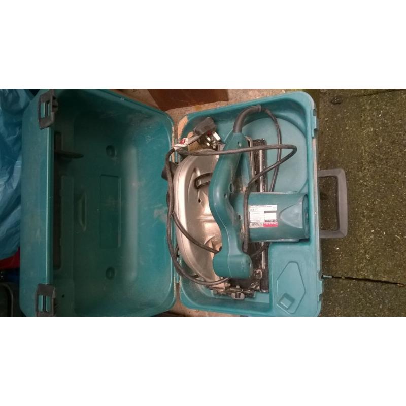 Makita Saw 5704R