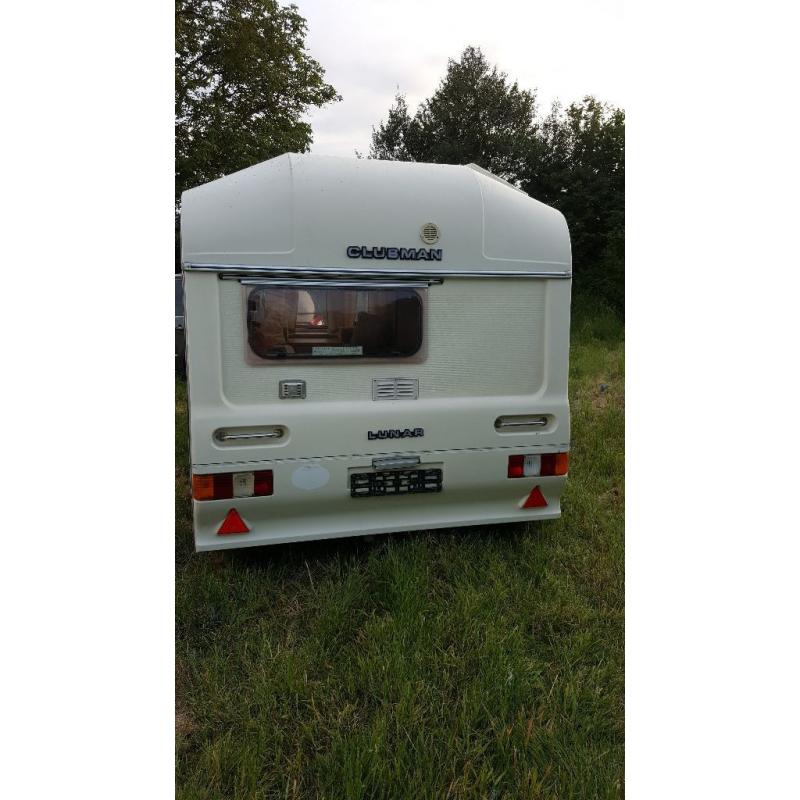 * Delivery Available * LUNAR CLUBMAN 390/2 2 BERTH All Accessories Full Size Awning + Porch Awning