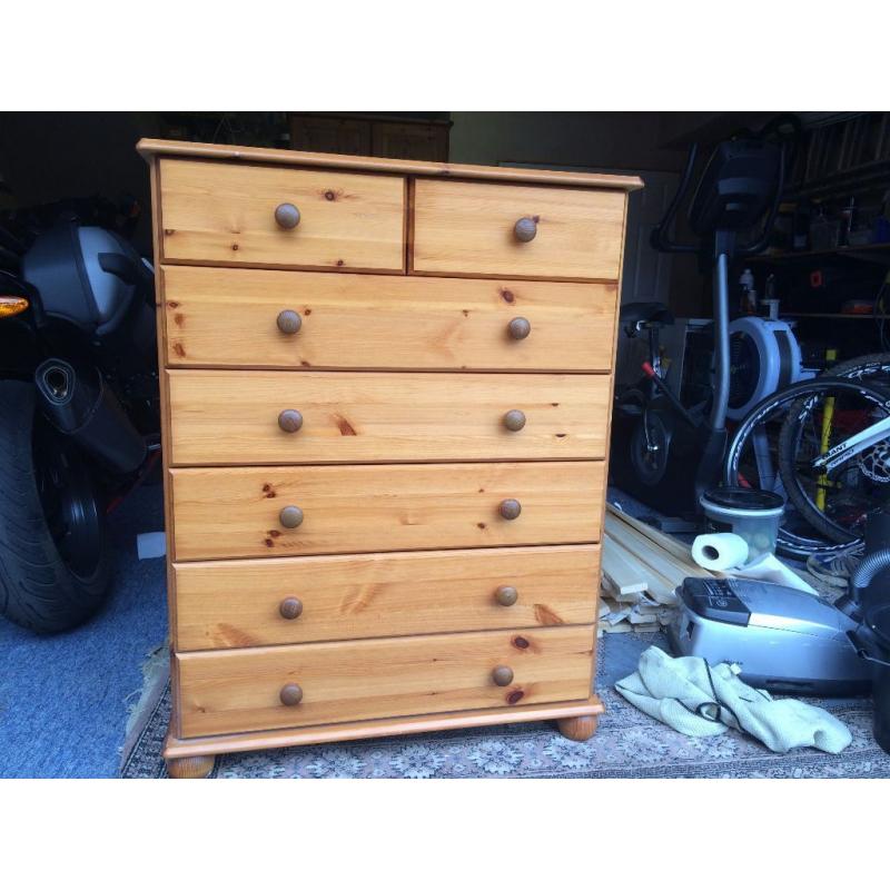 Pine chest of draws