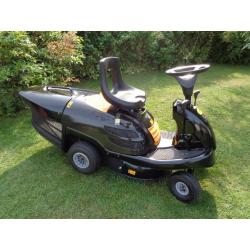 Ride on lawnmower Husqvarna group 6562e ex working order.
