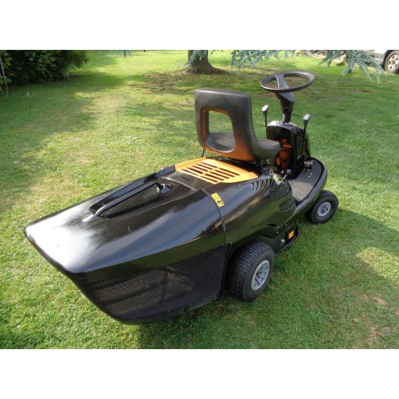 Ride on lawnmower Husqvarna group 6562e ex working order.
