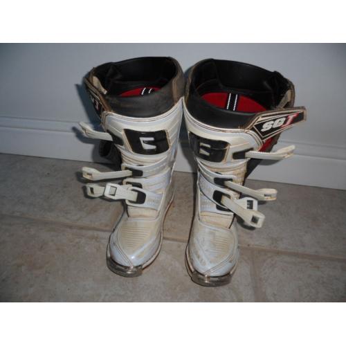 MOTOR CROSS BOOT'S GAERNE SIZE 4