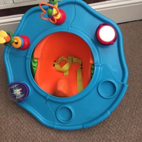 Baby to toddler seat/chair