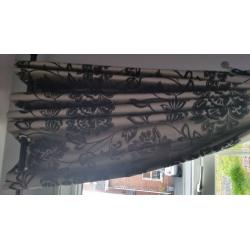 Silver black curtains sz 66 x90