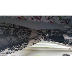 Silver black curtains sz 66 x90