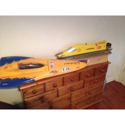 Rc speedboats off shore racer tunnel hull brushless cat mono rc racing tamiya radio