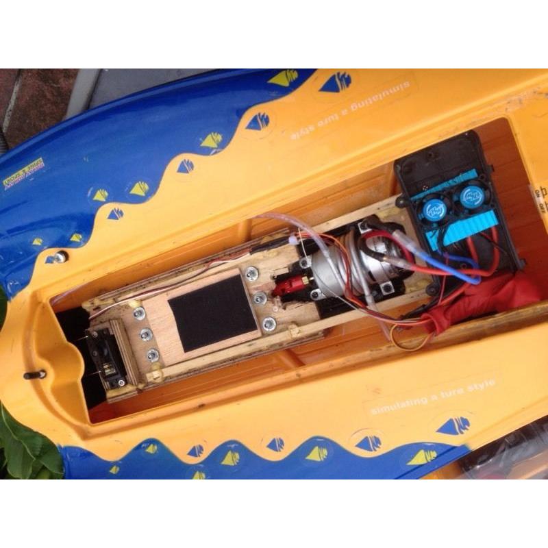 Rc speedboats off shore racer tunnel hull brushless cat mono rc racing tamiya radio