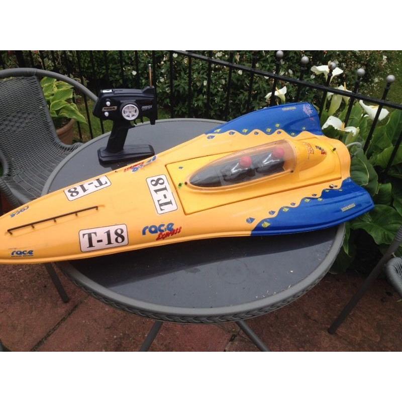 Rc speedboats off shore racer tunnel hull brushless cat mono rc racing tamiya radio
