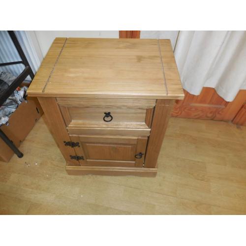 CUBOARD WITH DRAW OAK CHADDESDEN DERBY