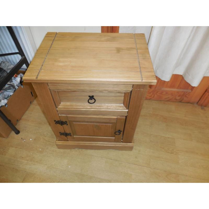 CUBOARD WITH DRAW OAK CHADDESDEN DERBY