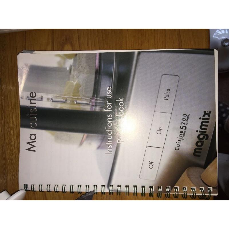 Magimix Food Processor compact 3200