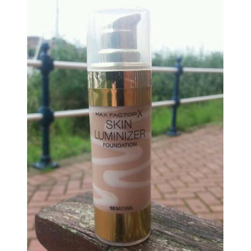 Max Factor Foundation - Natural