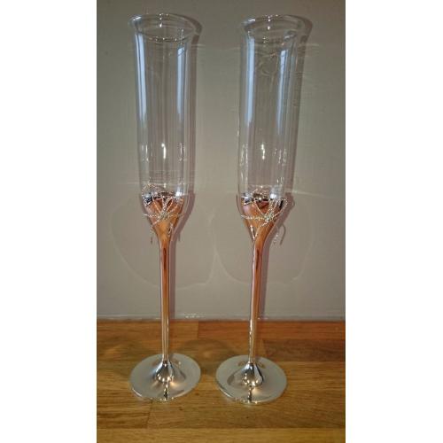 Champagne flutes from Vera Wang