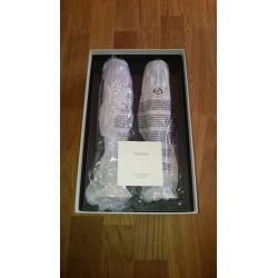 Champagne flutes from Vera Wang