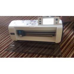 Brother Scan 'n' Cut, CM600, 6 months old, loads of extras, used twice, ultimate digital die cutting
