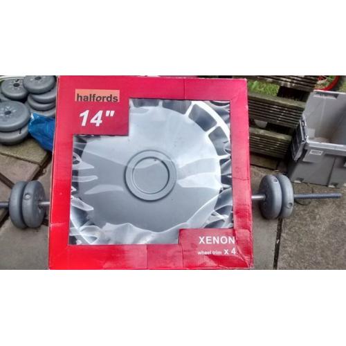 14" wheel trims brand new