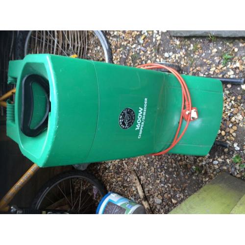 Garden shredder