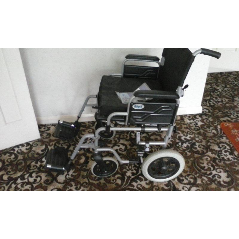 Folding wheelchair