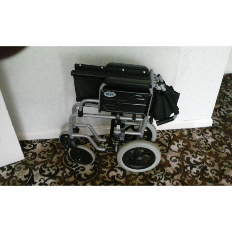 Folding wheelchair